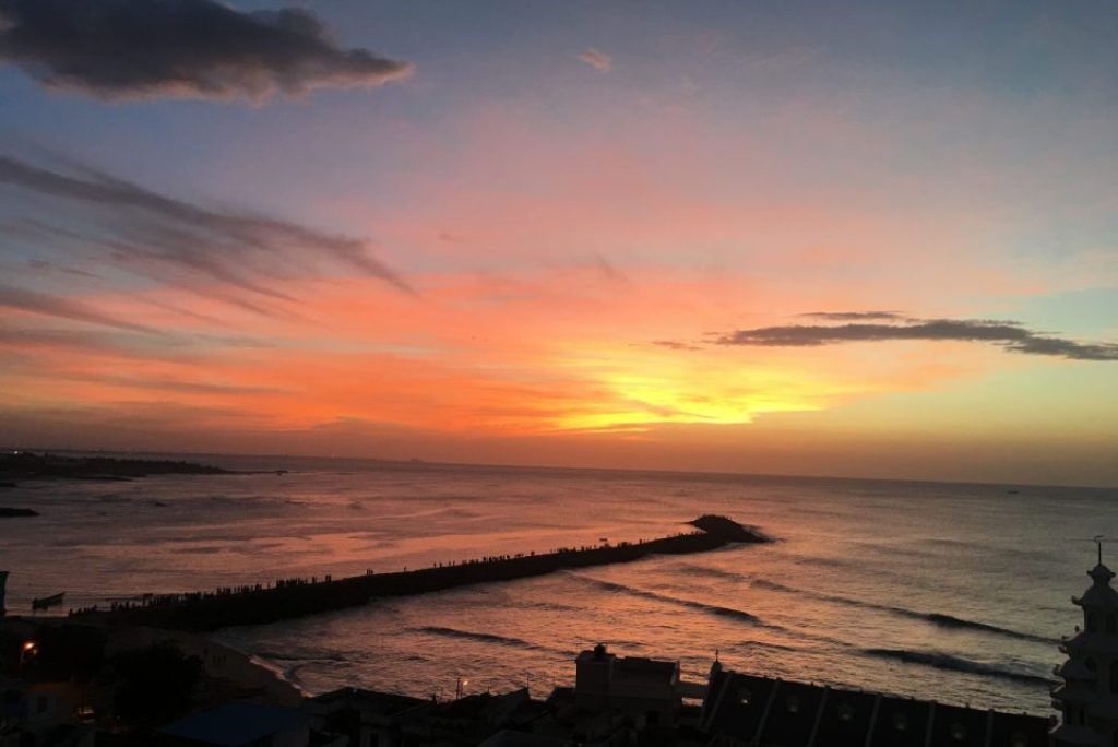 Arichal Munai: An Aesthetic Ocean Sunset